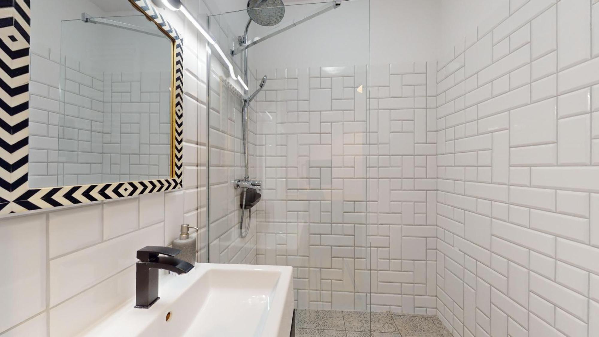 Family House Near The Market Square -Perfect For Family & Business Stays - Ksiecia Witolda Street 500 Steps To Market Square - 2 Bedrooms,2 Parking Places Wroclaw Exterior photo