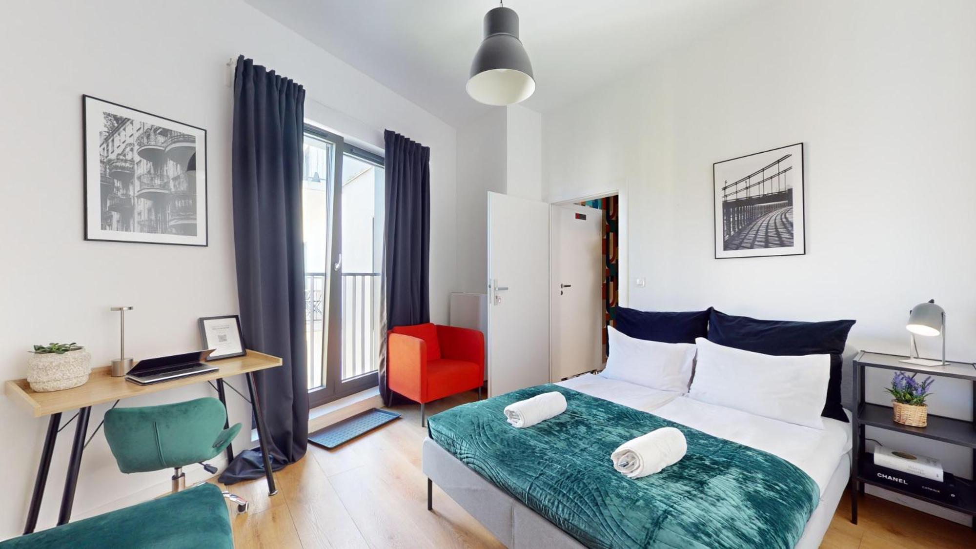 Family House Near The Market Square -Perfect For Family & Business Stays - Ksiecia Witolda Street 500 Steps To Market Square - 2 Bedrooms,2 Parking Places Wroclaw Exterior photo