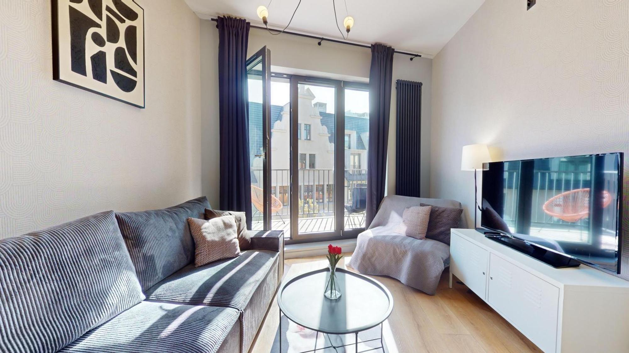 Family House Near The Market Square -Perfect For Family & Business Stays - Ksiecia Witolda Street 500 Steps To Market Square - 2 Bedrooms,2 Parking Places Wroclaw Exterior photo